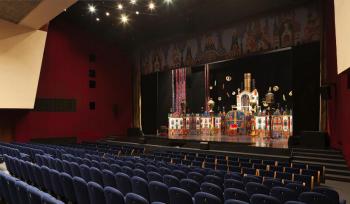 Театр покажет российско-французский спектакль